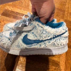 Nike Kids Fuzzy Blue and White Sneakers